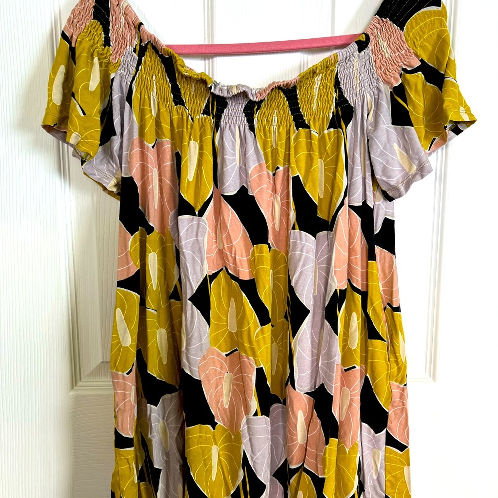 Ava sky tunic top
